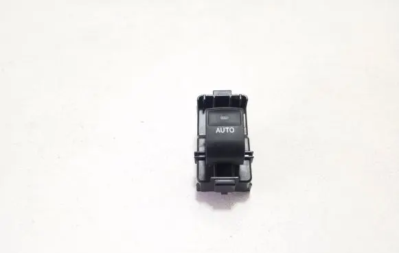 Lexus CT 200H Electric window control switch 192801