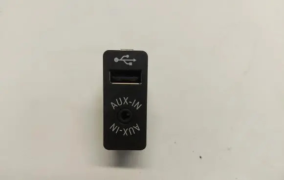 BMW i3 AUX in-socket connector 9266607-JLK01