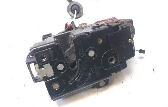 Audi A2 Tailgate/trunk/boot lock/catch/latch 8Z0839016A