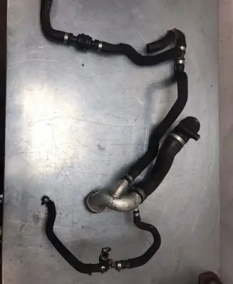 BMW 7 F01 F02 F03 F04 Engine coolant pipe/hose 7576355 7575626