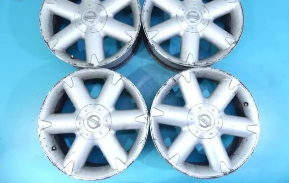 R16 alloy rim