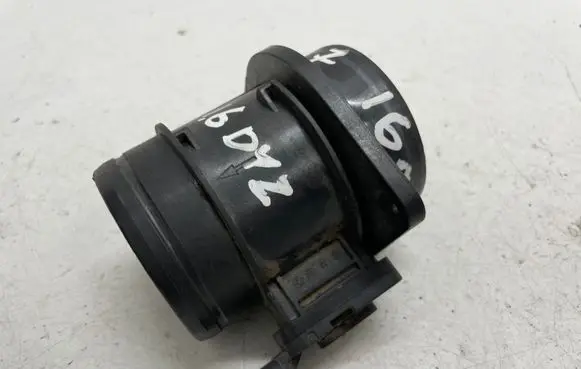 Volkswagen Golf VII Mass air flow meter 04L906461B