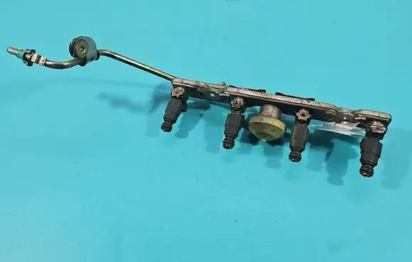 Fuel injector
