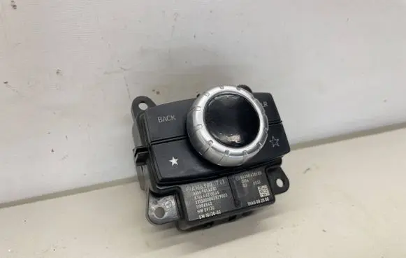 Mercedes-Benz ML W166 Head unit multimedia control A1669003701 03358630103
