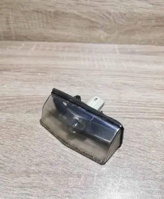 Toyota Prius (XW20) Number plate light A045053