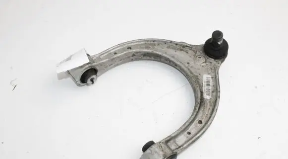 BMW 5 G30 G31 Front lower control arm/wishbone 6861185