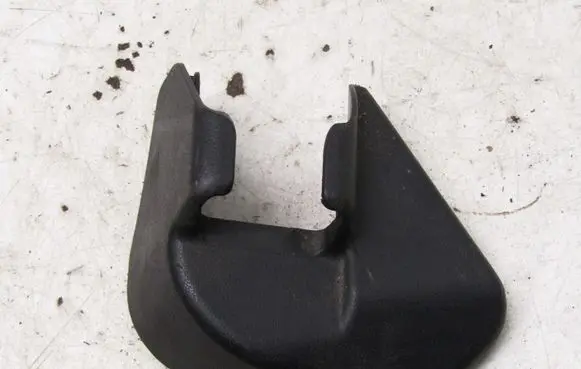 Toyota Yaris Rear seat rail trim cover 721370D110