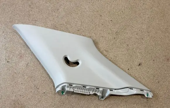 (C) pillar trim