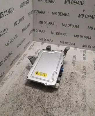 Tesla Model S Voltage converter/converter module 1059891