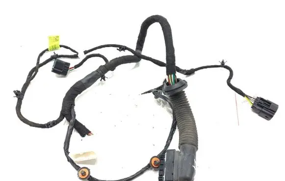 SsangYong Tivoli Front door wiring loom 82704-35010
