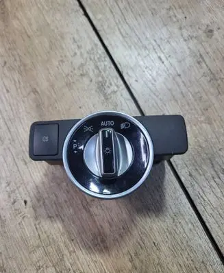 Mercedes-Benz E W212 Light switch A2129050551 10091531