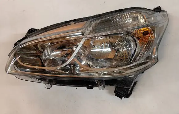 Peugeot 208 Headlight/headlamp 9802221880