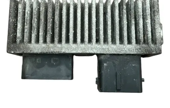 Renault Laguna III Glow plug pre-heat relay 8200558438a