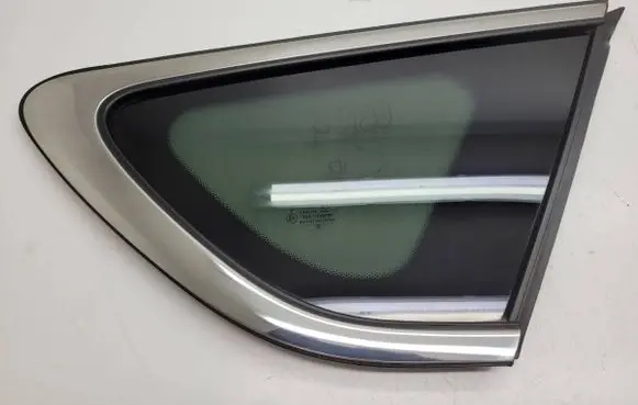 Jetour X70 Plus Rear side window