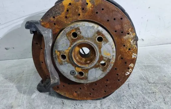 Mercedes-Benz CLA C117 X117 W117 Front wheel hub spindle knuckle A24605