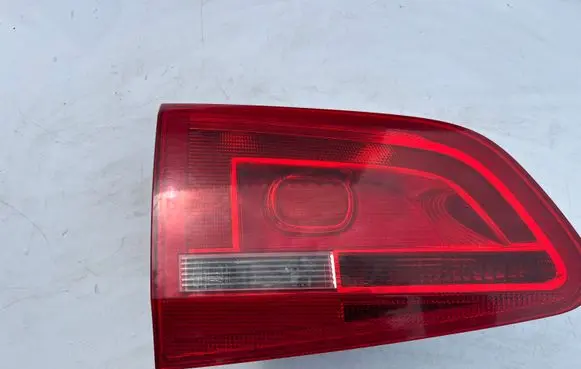 Volkswagen Sharan Tailgate rear/tail lights 7N0945093K 89504966