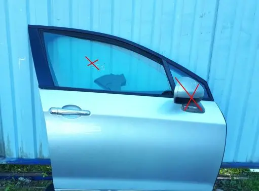 Citroen C5 Front door 9004Z2