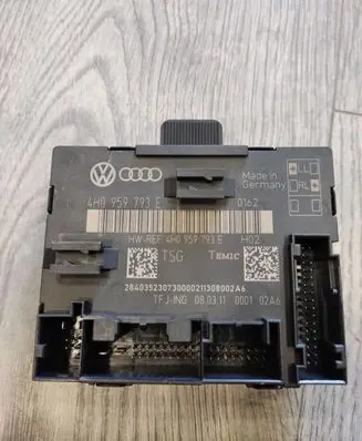 Audi A8 S8 D4 4H Door control unit/module 4H0959793E