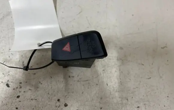 Audi A4 S4 B8 8K Hazard light switch 8K2941509 012113103