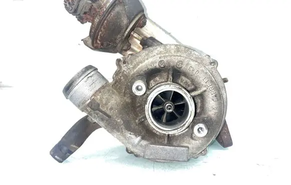 Ford Mondeo MK IV Turbo 9662464960 GT1749V 7607743