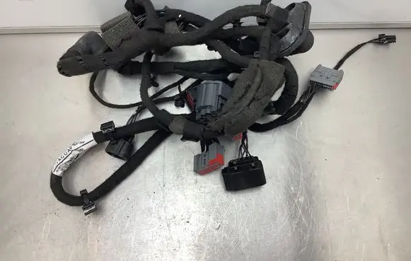 Jaguar XF X250 Front door wiring loom 8X2T14A205 A12089244 12032459000
