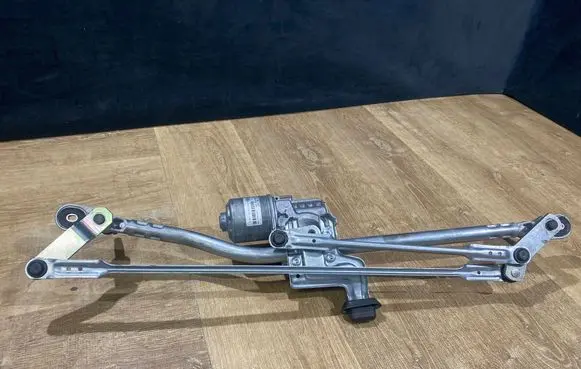 Land Rover Range Rover Evoque L551 Front wiper linkage and motor K8D217500AD 3397022241 201904092159