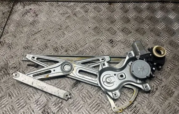 Toyota Avensis T270 Front door window regulator with motor 8570202020 961919100