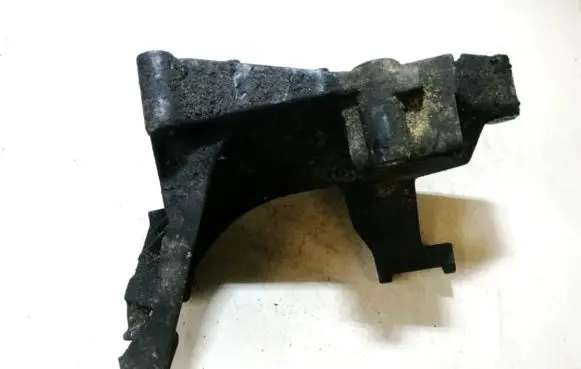 Ford Focus Engine mounting bracket 98ff10239be