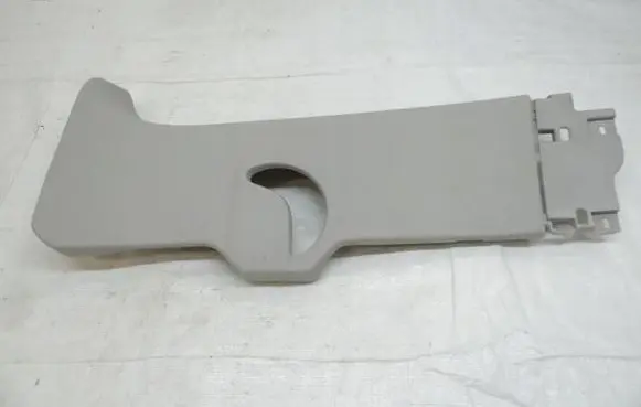 Peugeot Partner (B) pillar trim (top) 9816492477