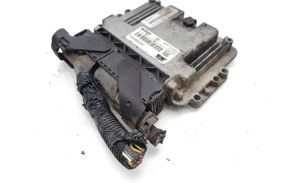 LDV Maxus Engine control unit/module 43002034F 0281013348