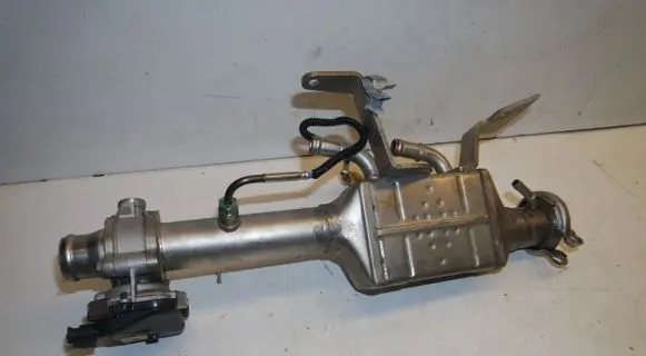Audi Q7 4M EGR valve cooler 059131508BG