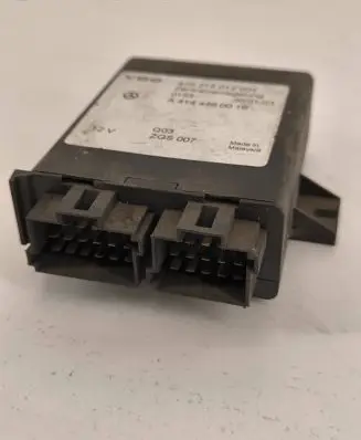 Mercedes-Benz Vaneo W414 Door control unit/module 410215012001 A4144460016
