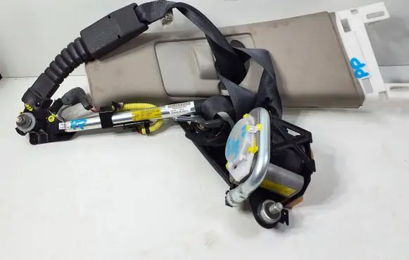 Honda Accord Front seatbelt CA235HR08 J0SZUK0KY00