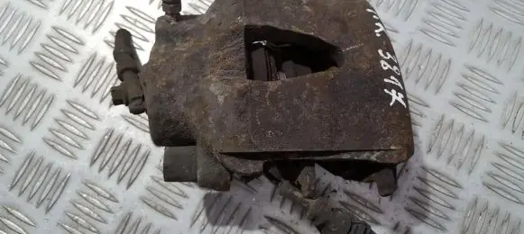 Volkswagen Golf V Front brake caliper
