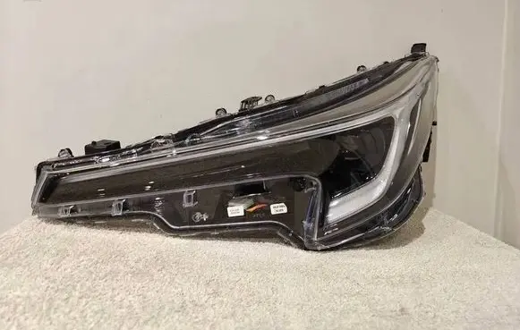 Toyota Corolla E210 E21 Headlight/headlamp 8115002X10 L729978 149R001R1