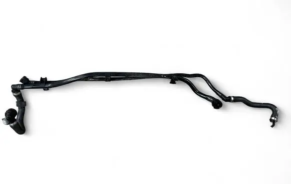 Engine coolant pipe/hose