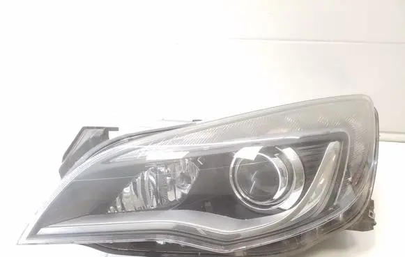 Opel Astra J Headlight/headlamp 13253650 5DV00972000