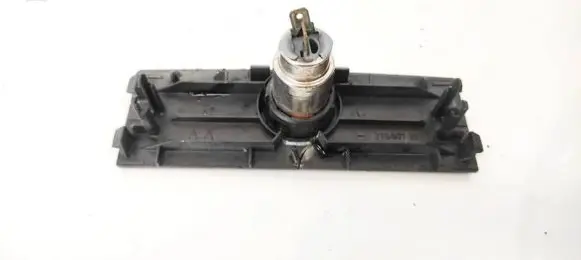 Opel Vectra C Cigarette lighter 13111083 315031203