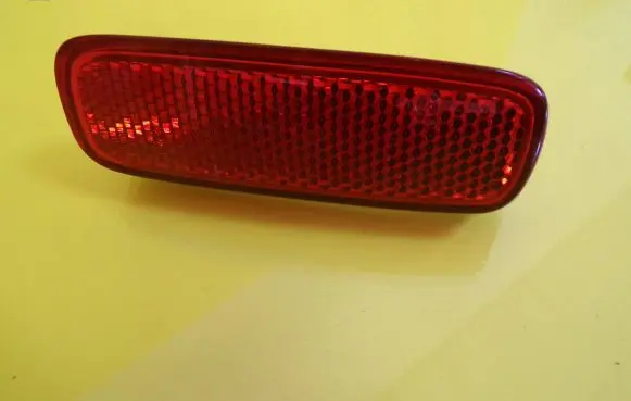 Rear tail light reflector