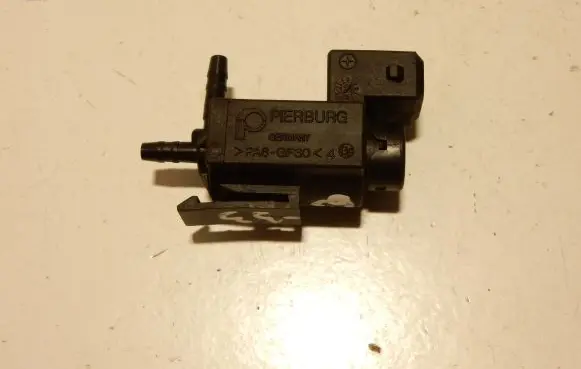 BMW 5 E60 E61 Turbo solenoid valve 7810831 6333