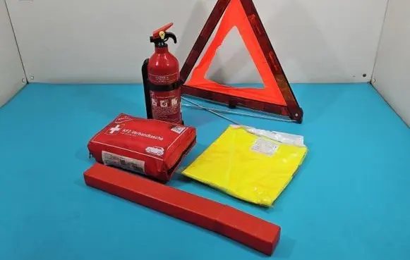 Renault Laguna II Emergency warning sign IMPRK1405421