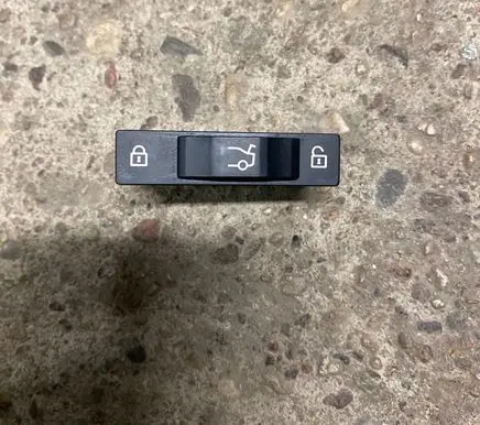 BMW 5 F10 F11 Other switches/knobs/shifts 61318379766