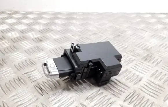 Audi A4 S4 B8 8K Ignition lock 8K0909131D 8T0953754D