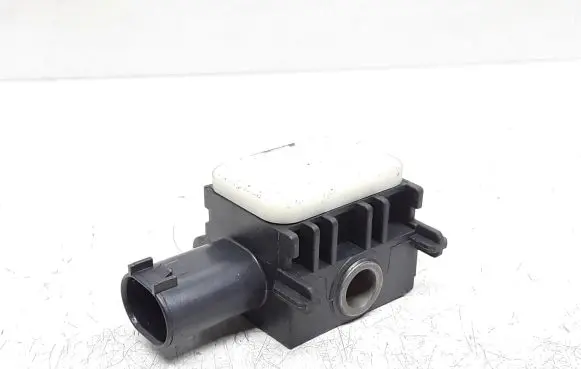 Mercedes-Benz ML W164 Airbag deployment crash/impact sensor 0038202826