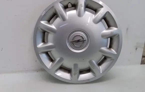 Opel Astra G R14 wheel hub/cap/trim 90498211