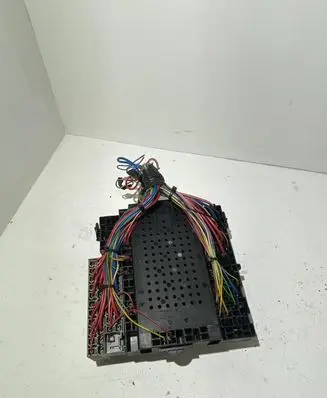 Volvo XC90 Fuse box set 08679899 08696098