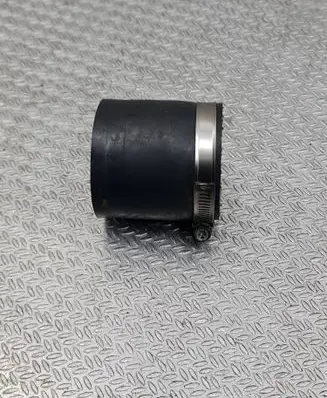 Toyota Hilux (AN10, AN20, AN30) Intercooler hose/pipe