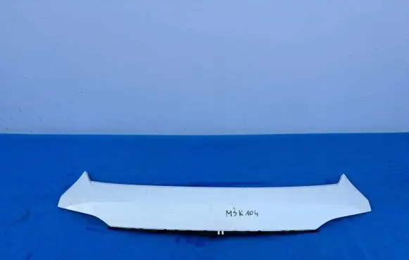 Maserati Levante Tailgate/trunk spoiler 670042733