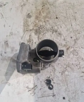 BMW 1 E81 E87 Throttle valve 7804373 871901006
