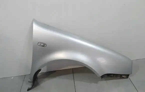 Volkswagen Golf IV Fender 